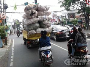 Ngeri, Begini Potret Truk Obesitas yang Masih Beredar di Jalan