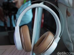 Cantiknya Predator Helios 300 Spesial Edition