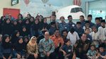 Menhub Ajak 73 Anak Yatim Terbang Perdana dari Bandara Kertajati