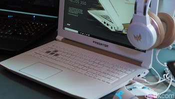 Laptop ini memiliki dimensi dengan diameter 390 x 266 x 26,75 mm yang bobotnya mencapai 2,7 Kg. Foto: detikINET/Septiana Ledysia