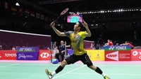 Jonatan Christie berikutnya tampil di partai ketiga melawan Lee Zii Jia. Foto: dok. Humas PBSI