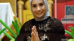 Kini Berhijab, Shinta Bachir Khawatir dengan Foto-foto Seksinya