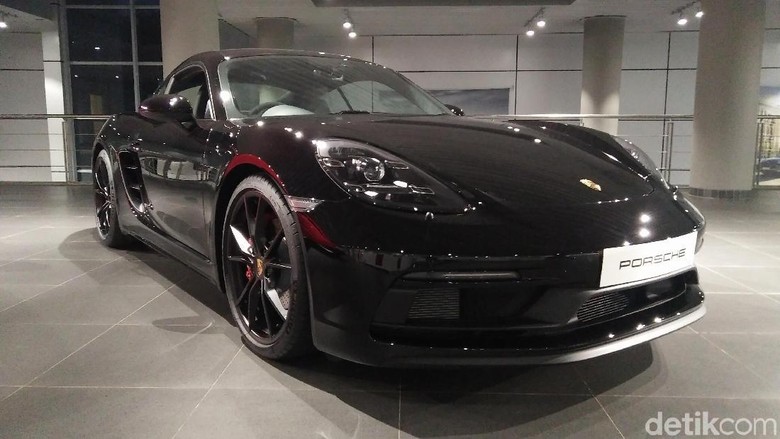 Porsche 718 Cayman GTS Foto: Khairul Imam Ghozali Porsche 718 Cayman GTS Foto: Khairul Imam Ghozali