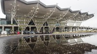Begini penampakan dari luar Bandara Kertajati yang terletak di Majalengka, Jawa Barat, Kamis (24/5/2018). Keren bukan? ANTARA FOTO/M Agung Rajasa.