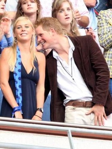 Daftar Kenakalan Pangeran Harry Sebelum Nikahi Meghan Markle