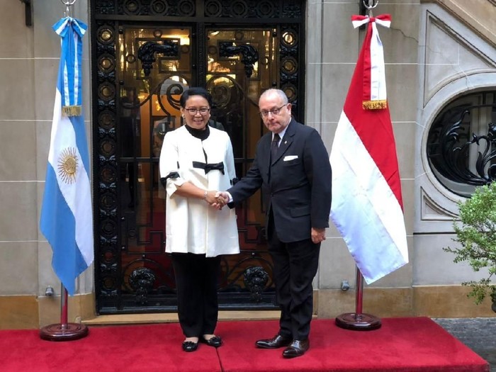Indonesia Minta Pengurusan Visa ke Argentina Dipermudah