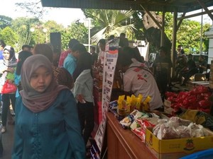 Mau Beli Sembako Murah? Buruan ke Sini