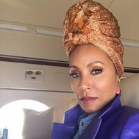 Ibu dari Willow dan Jaden Smith itu mengaku awalnya sulit menerima kondisinya itu. Namun ia terus membangun rasa percaya dirinya.  Foto: Instagram