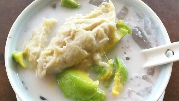 Awas Ngiler! 10 Es Alpukat Pilihan Netizen Ini Cocok Buat Berbuka