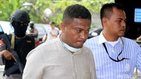 Feisal tiba di KPK, Jalan Kuningan Persada, Jakarta Selatan, Kamis (24/5/2018) sekitar pukul 13.45 WIB. Dia tiba bersama 6 orang yang turut diamankan bersamanya.