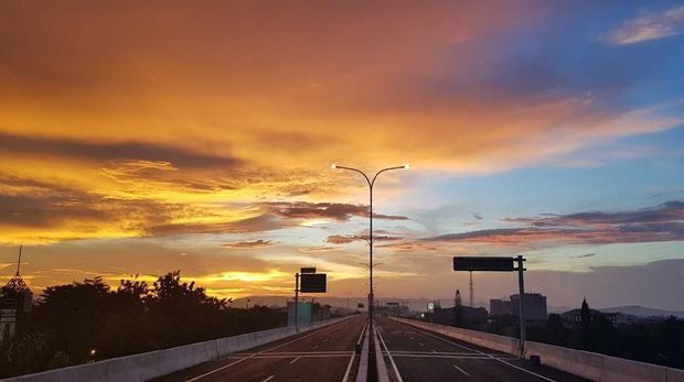 Jokowi Pamer Tol-tol Baru buat Mudik Lebaran