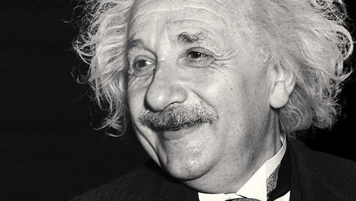 Surat Tuhan yang ditulis Albert Einstein setahun sebelum kematiannya laku Rp 41 miliar. Foto: Instagram Surat Tuhan yang ditulis Albert Einstein setahun sebelum kematiannya laku Rp 41 miliar. Foto: Instagram