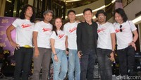 Saat peluncuran bisnis barunya grup band Slank Abdee tampak menghadiri acara tersebut. Foto: Ismail/detikHOT