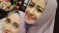 Shinta mengembangkan bisnis kuliner dan bisnis lainnya. Dok. Instagram/chintatanjung
