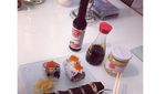 Jago Buat Sushi dan Hobi Kulineran, Ini Pose Keren Evan Sanders Saat Makan