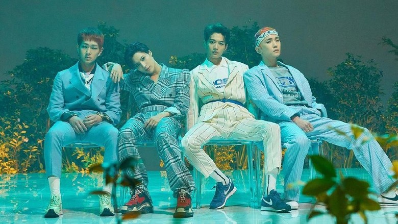 Member SHINee Masih Nangis saat Bicara soal Jonghyun Member SHINee Masih Nangis saat Bicara soal Jonghyun