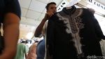 Pernah Lihat Baju Koko Black Panther Warna Hijau? Di Tanah Abang Ada