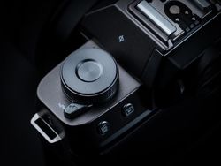 Penampakan Kece Kamera Mirrorles Fujifilm X-T100