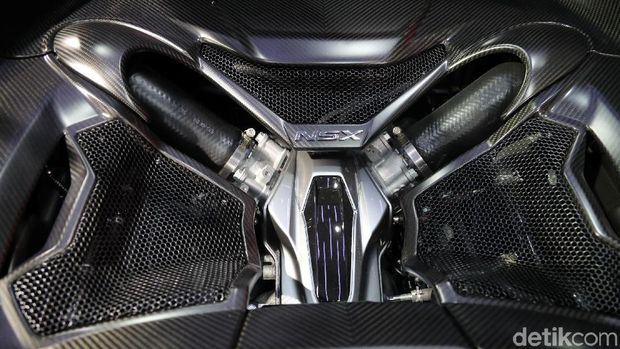 Mid engine Honda NSX