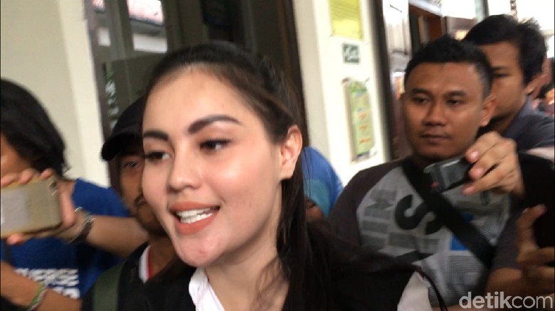 Penyuplai Narkotika ke Jennifer Dunn Dihukum 6 Tahun Penjara Penyuplai Narkotika ke Jennifer Dunn Dihukum 6 Tahun Penjara