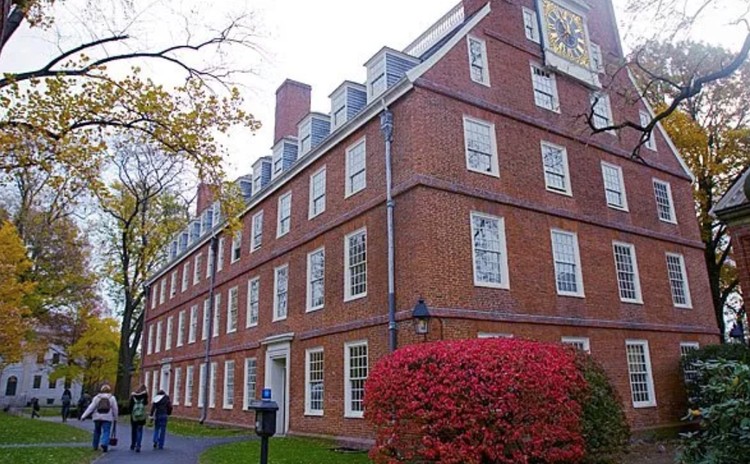 Harvard University / Universitas
