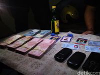 Peras Warga, Empat Oknum Wartawan Ditangkap Polisi