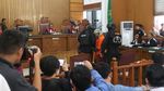 Abdurrahman Tiba di PN Jaksel dengan Pengawalan Ketat