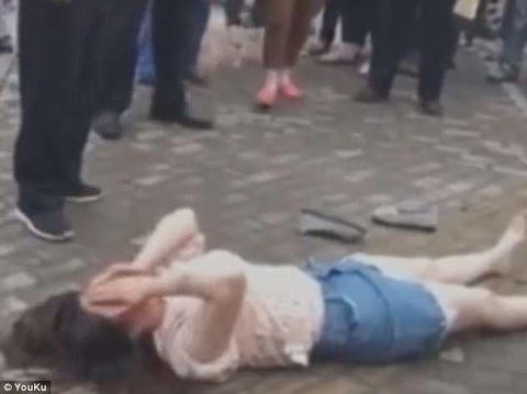 Wanita ini gigit lidah pacar saat ciuman perpisahan karena kesal diputusin