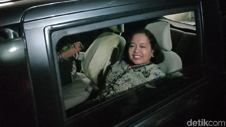 Aksi Kadisparbud yang Dicopot Anies: Tutup Alexis-Sense Karaoke Aksi Kadisparbud yang Dicopot Anies: Tutup Alexis-Sense Karaoke
