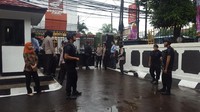 Foto: Saat sidang Aman Abdurrahman digelar, PN Jaksel tidak menggelar persidangan lain. Persidangan lainnya akan dimulai setelah Aman selesai membacakan pleidoinya. Pengamanan ketat ini akan dilakukan hingga pembacaan vonis nanti. Fotografer: Zunita Amalia Putri/detikcom