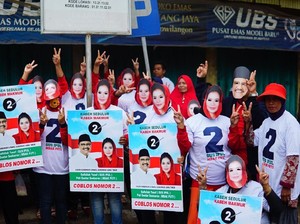 Jelang Buka Puasa, Pendukung Gus Ipul-Puti Bikin Heboh Lumajang