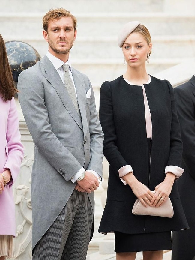 Usia Beatrice pun lebih tua dua tahun dari sang suami. Beatrice kini berusia 32 tahun sementara sang Pangeran 30 tahun. Usia Meghan juga lebih tua tiga tahun dari Pangeran Harry.  Foto: Getty Images