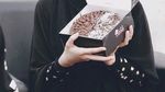 Cantiknya Zaskia Sungkar Saat Sedang Ngopi hingga Makan Seafood