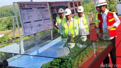 Jokowi Kebut Bendungan Kuningan Kelar Tahun Ini