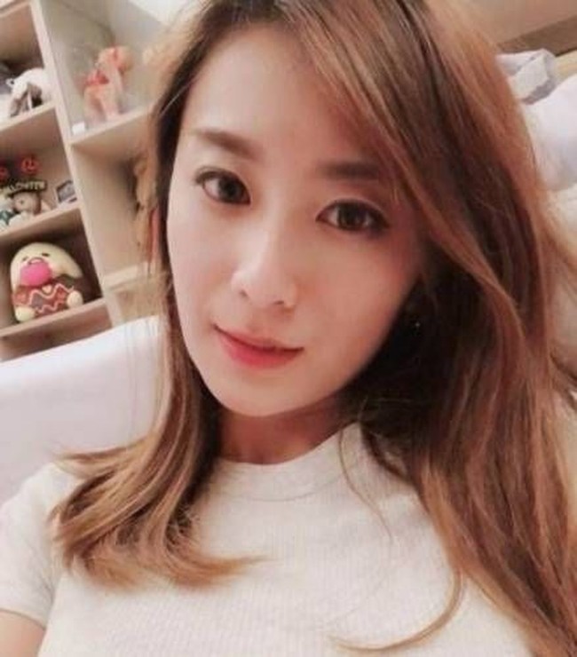 Seperti dilansir dari Stomp Straits Times, penampilan guru matematika yang memesona dan sosoknya yang luar biasa ini membuat netizen Taiwan menjulukinya Xu, seorang dewi. Selain itu, laporan dari Shin Min Daily News mengungkapkan bahkan banyak yang meminta untuk dibimbing olehnya. Foto: Istimewa