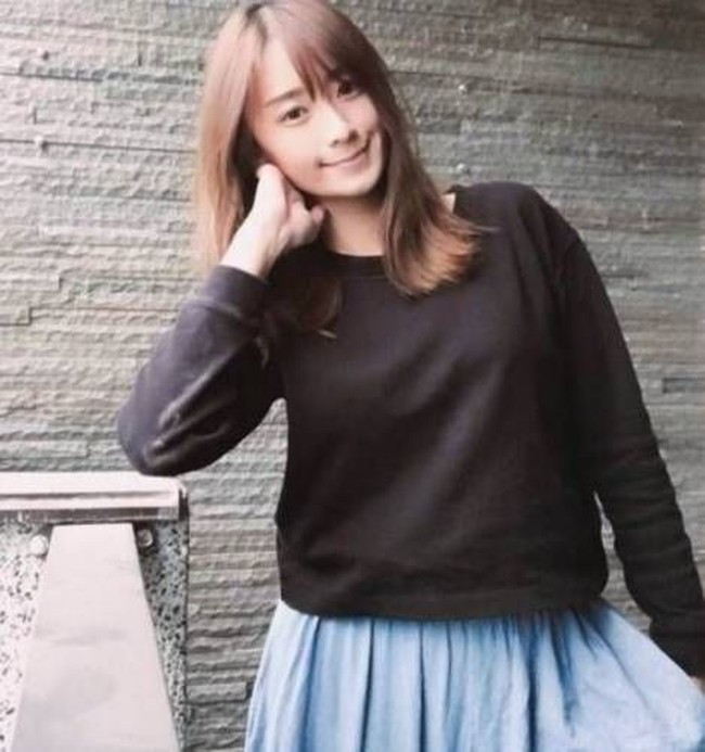 Popularitas sang guru yang melonjak ini pun telah menarik media setempat, yang meminta kesempatan untuk mewawancarainya. Namun, berdasarkan pernyataan yang dikeluarkan oleh pihak sekolah, Xu merupakan seorang yang tak sombong dan telah menolak wawancara. Foto: Istimewa