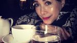 Tetap Cantik di Usia 67 Tahun, Ini Gaya Kulineran Artis Senior Widyawati