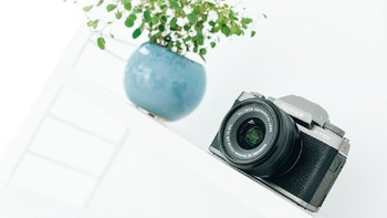 X-T100 dapat merekam video 4K 15fps hingga sekitar 30 menit. Foto: Fujifilm