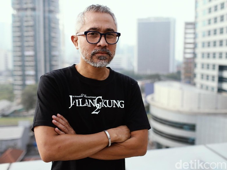 Lukman Sardi Riset Mendalam demi Jadi Amir Hamzah Lukman Sardi Riset Mendalam demi Jadi Amir Hamzah