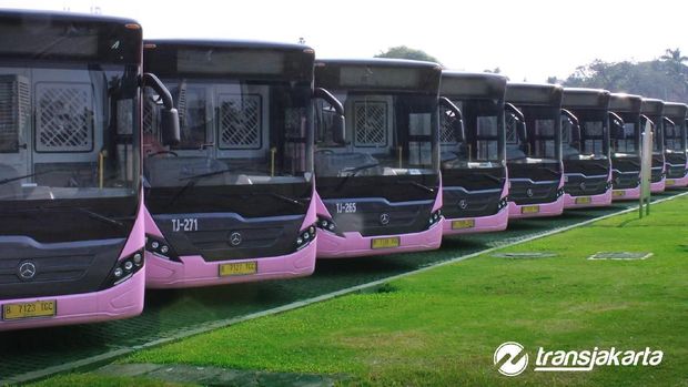 Bus Wanita