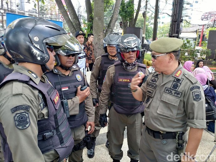 Tim Reaksi cepat satpol pp bandung