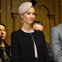 Sebelum dinikahi Pierre Casiraghi, kepopuleran Beatrice sama seperti Meghan Markle. Ia telah dikenal oleh publik sebagai presenter TV di Italia.  Foto: Getty Images