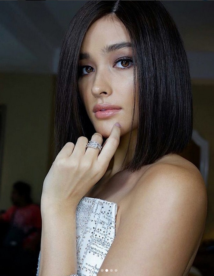 Pesona Liza Soberano Wani