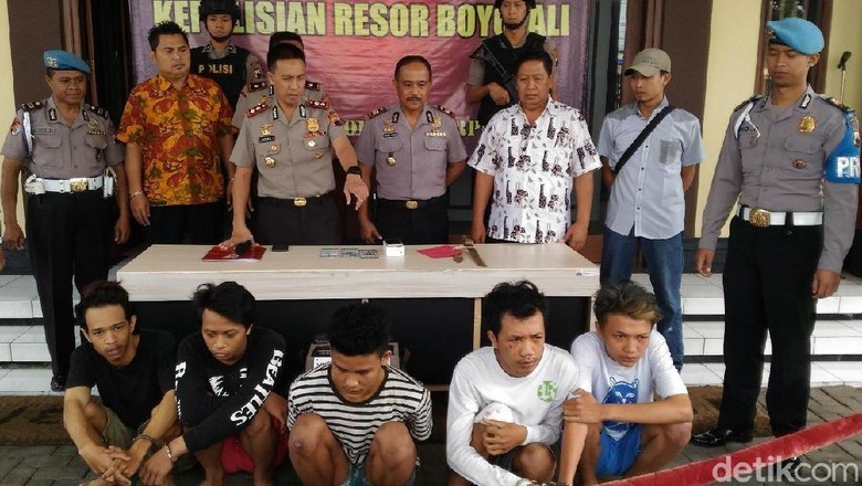Merampok, 6 Pemuda Asal Yogya Dibekuk Polres Boyolali Merampok, 6 Pemuda Asal Yogya Dibekuk Polres Boyolali