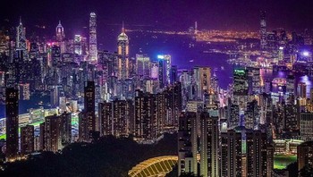 Banyak penduduk harus tinggal di apartemen yang begitu sempit di kota ini. Foto: Instagram