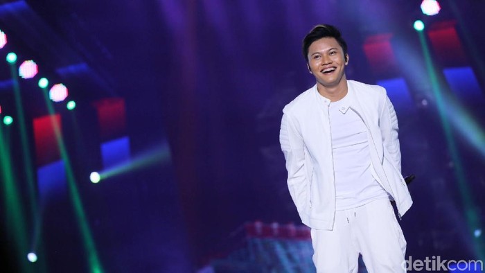 rizky febian Kena Nyinyir Zetizeb Usil