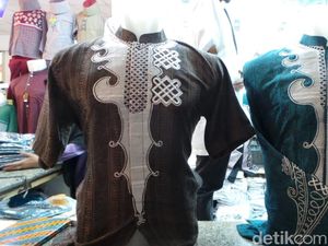 Baju Koko Black Panther Laris Manis di Awal Ramadan