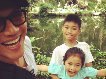 Gaya Seru Nugie Habiskan Waktu Bareng Anak-anaknya