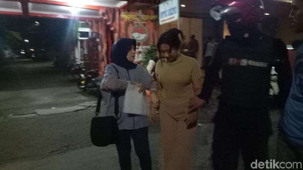 10 Pasangan Mesum dan 1 Pelajar SMA di Makassar Terjaring Razia