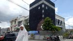 Foto: Masjid di Makassar yang Mirip Kabah